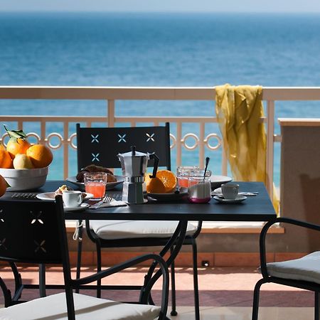 Casa Vacanze Samira Fondachello  Eksteriør billede