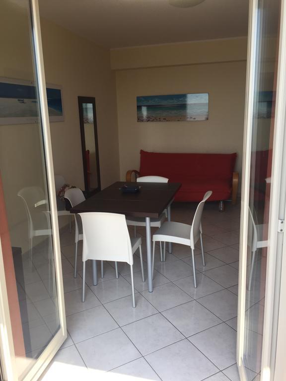 Casa Vacanze Samira Fondachello  Eksteriør billede