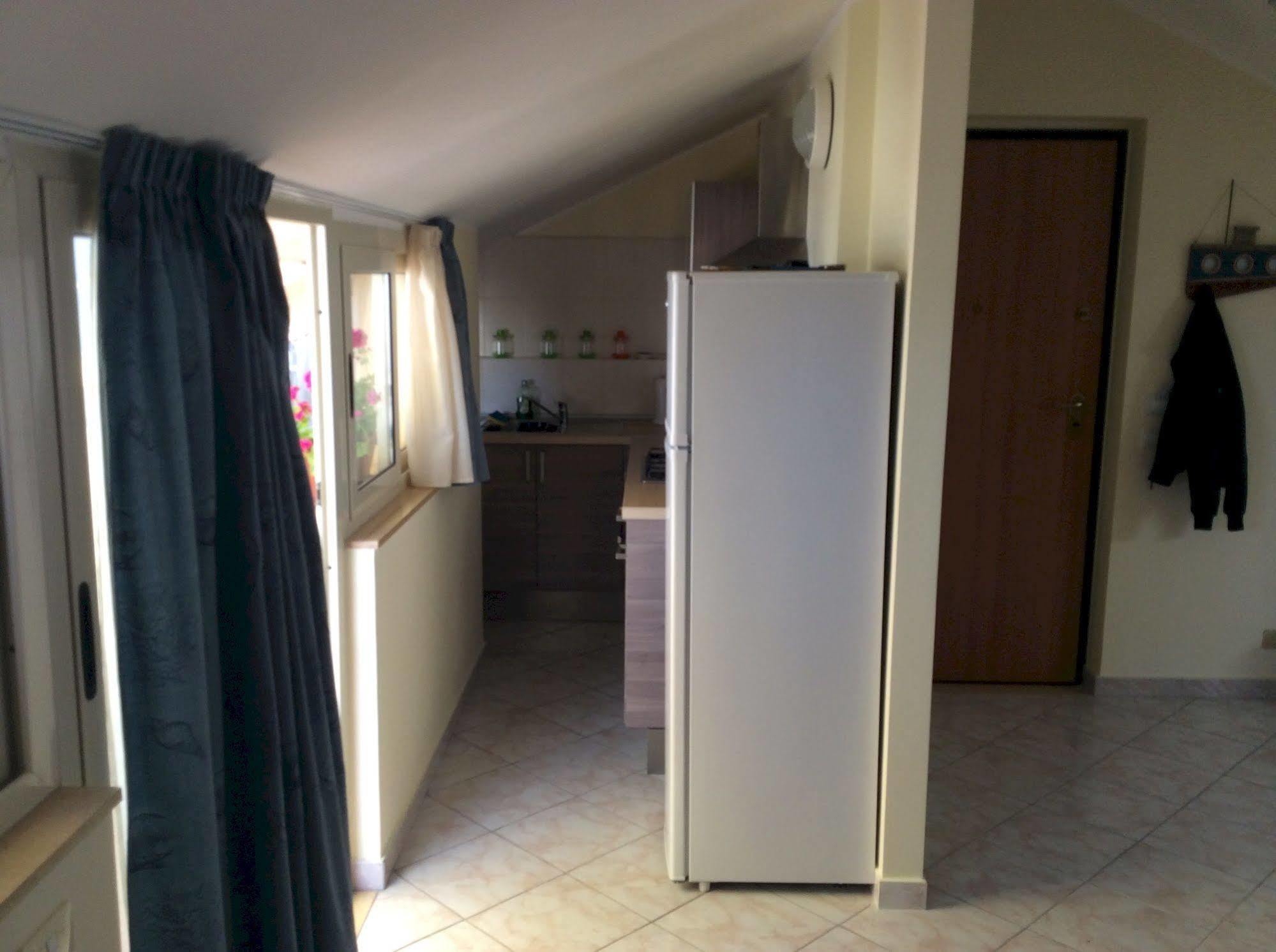 Casa Vacanze Samira Fondachello  Eksteriør billede